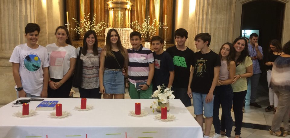 Nuestro recorrido en grupos: grupo de Ana, Lourdes y Rocio