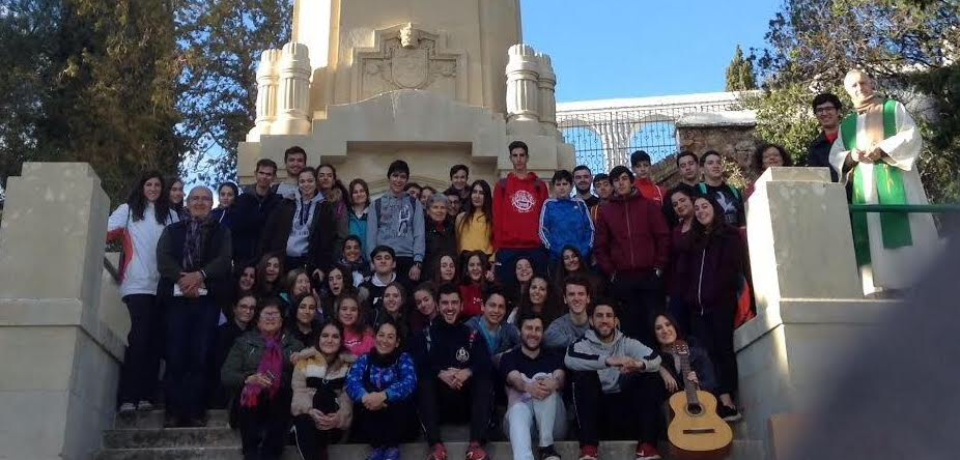 El movimiento escolapias Cordare peregrina a las Ermitas