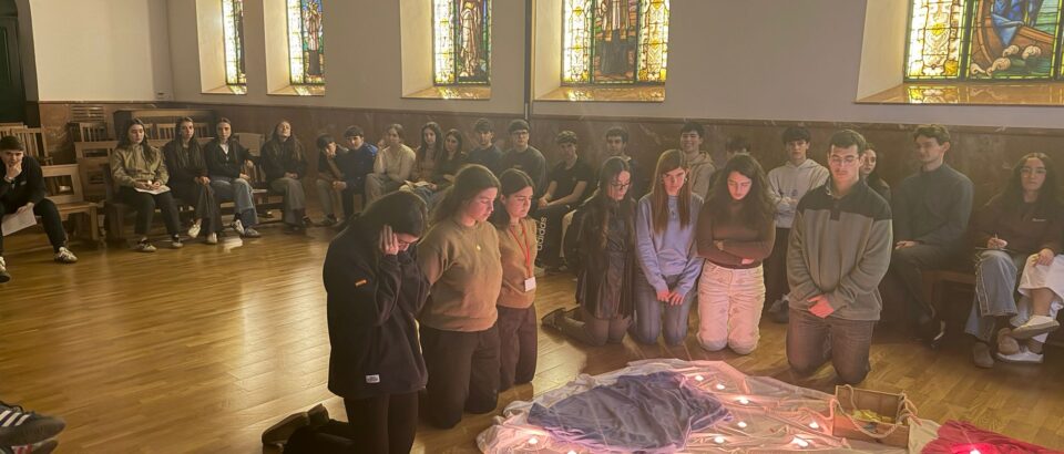 “Hacia el horizonte personal”. Un retiro para responder a la llamada 2º Bach